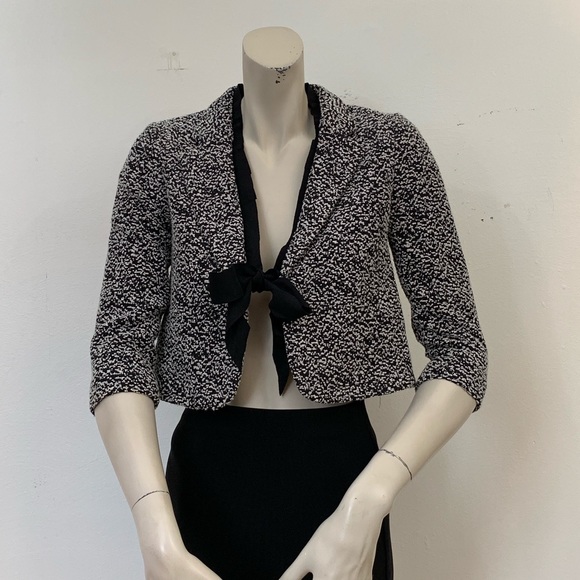 Ann Taylor Jackets & Blazers - ANN TAYLOR PETITE BLACK & WHITE CROPPED JACKET